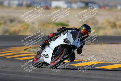 media/Nov-26-2022-TrackXperience (Sat) [[9e3694b821]]/Level 2/Session 3 (Turn 4)/